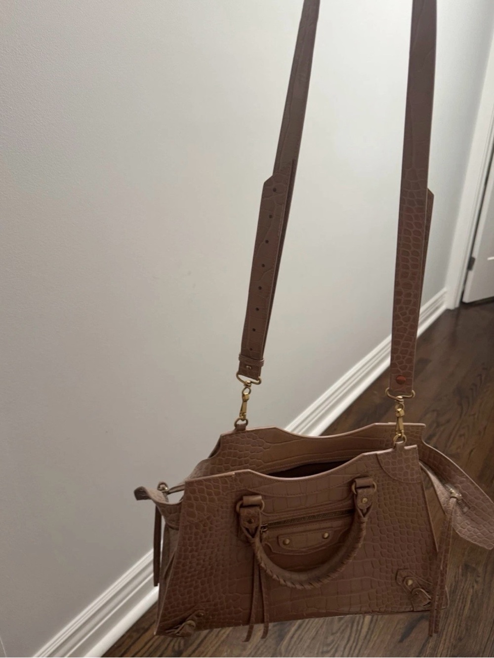 Balenciaga Croc-Embossed Satchel in Camel Brown - Picture 4 of 4